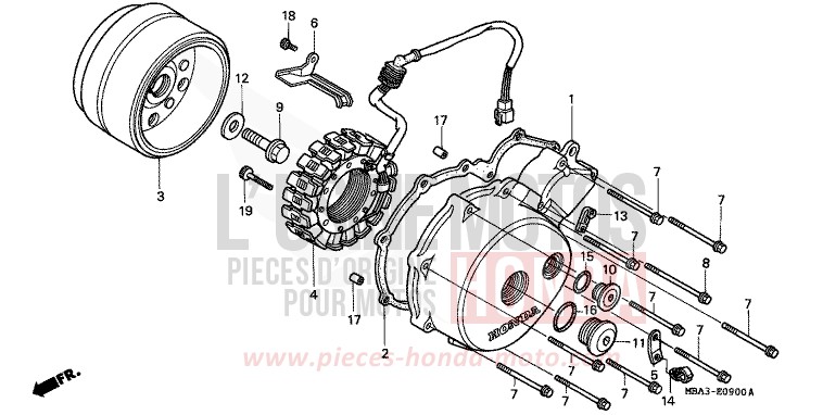 KURBELGEHAEUSEDECKEL, L./ GENERATOR von Shadow Aero PEARL IVORY CREAM (Y137G) von 1998